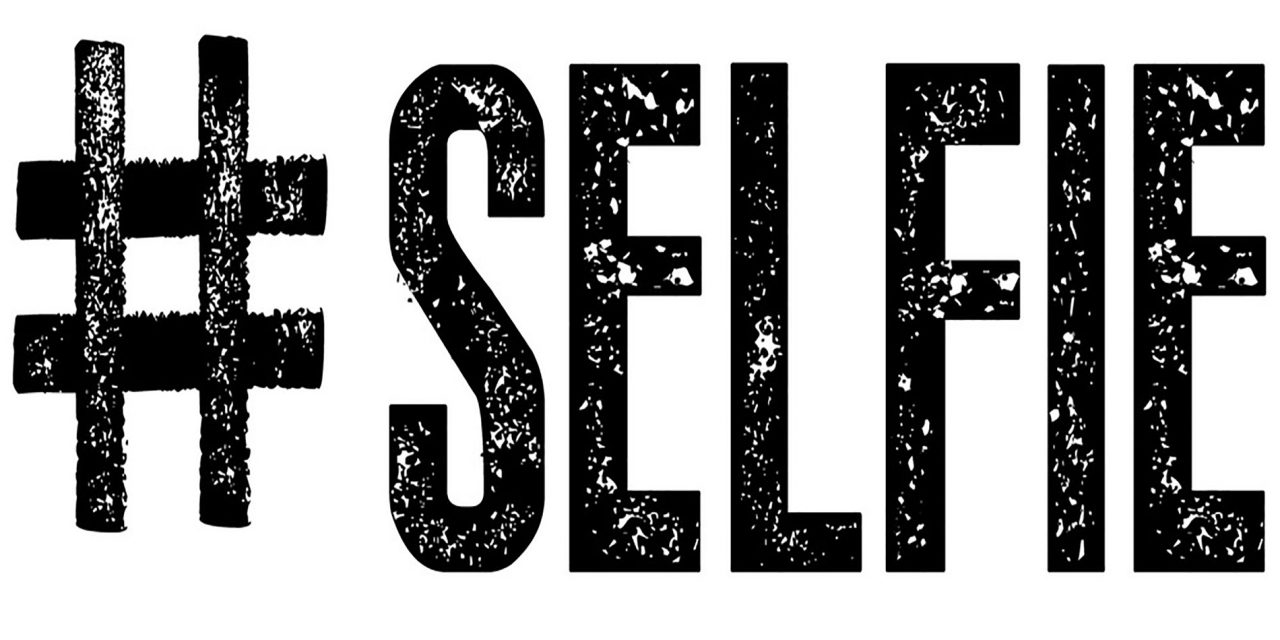Let me take a Selfie: Smartphones for Selfies - Staraxe Gaming and Gadgets